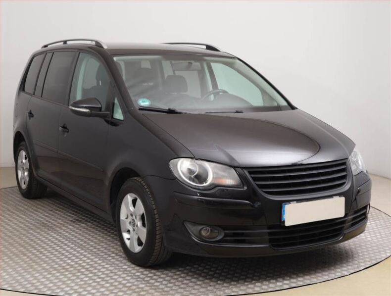 Volkswagen Touran - hlavní fotka inzerátu