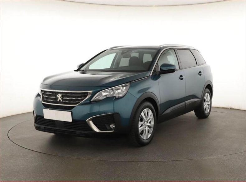 Peugeot 5008 - hlavní fotka