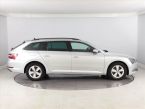 Škoda Superb - fotka číslo 5