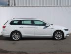 Volkswagen Passat - fotka číslo 5