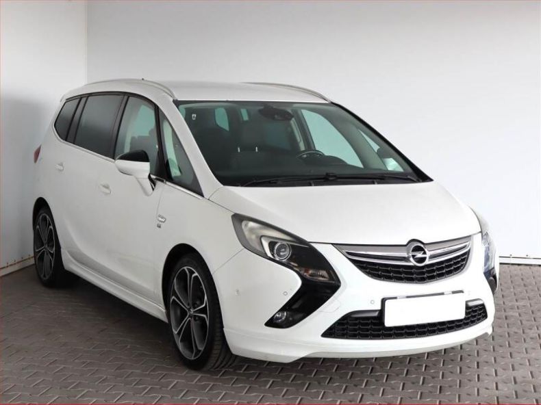 Opel Zafira - hlavní foto