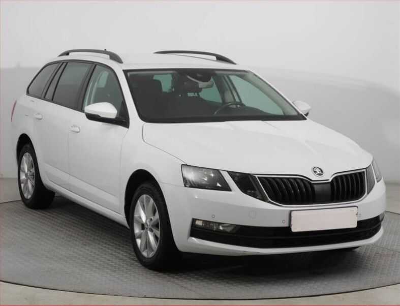 Škoda Octavia - hlavní foto