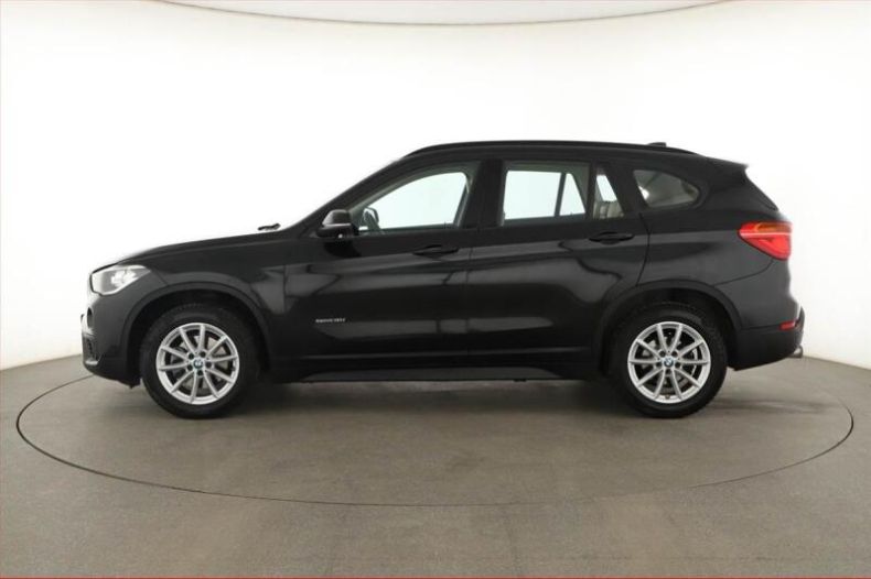 BMW X1 - hlavní fotka