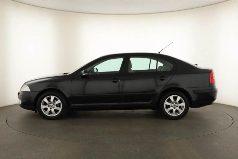 Škoda Octavia - hlavní fotka
