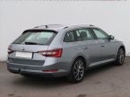 Škoda Superb - fotka číslo 4
