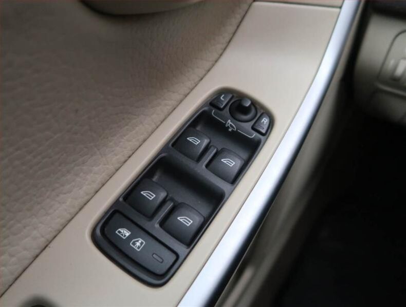 Volvo XC60 - hlavní fotka