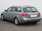 Audi A4 - fotka číslo 3