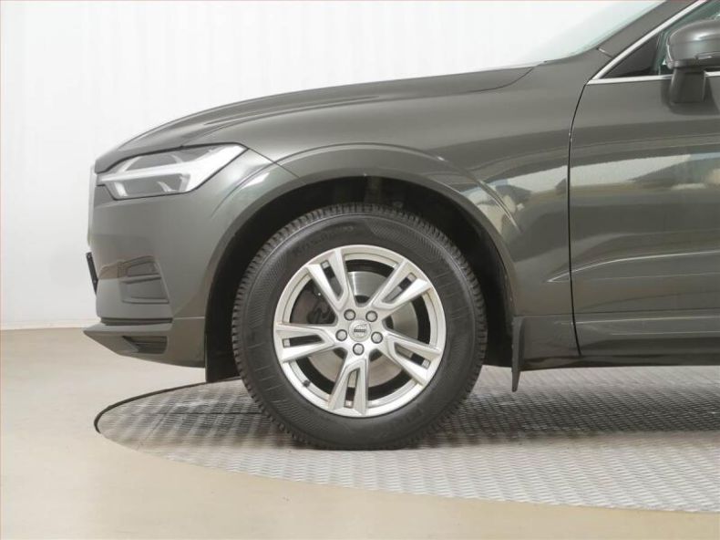 Volvo XC60 - hlavní fotka