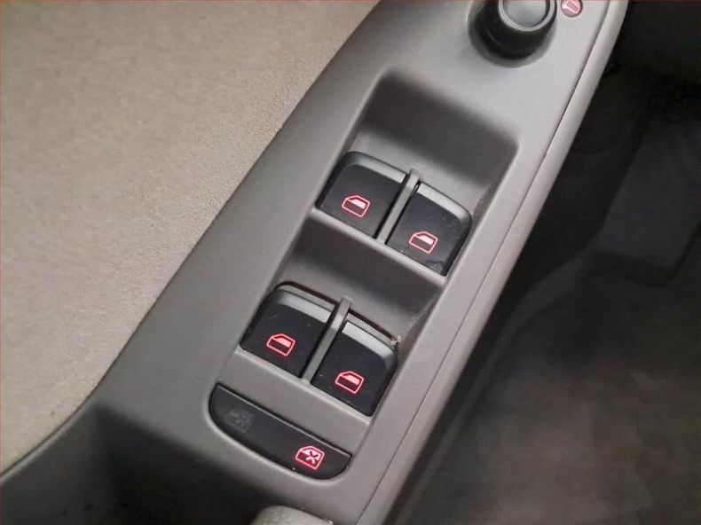 Audi A4 - hlavní fotka
