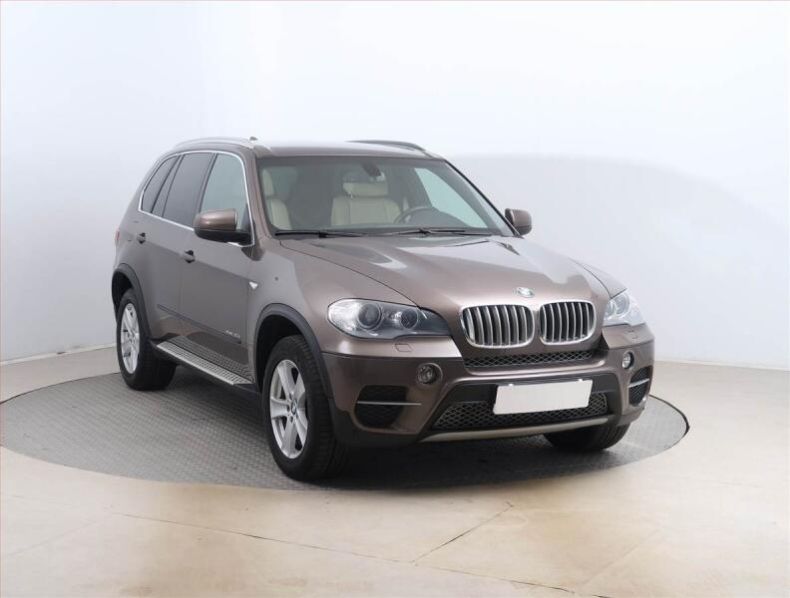 BMW X5 - hlavní fotka inzerátu