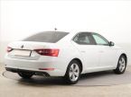 Škoda Superb - fotka číslo 4