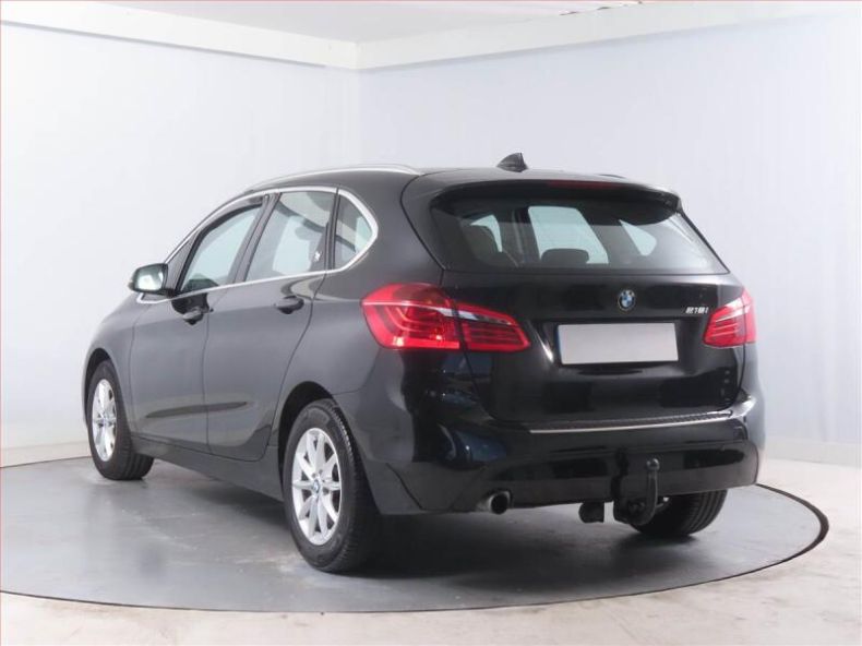 BMW Řada 2 - hlavní fotka