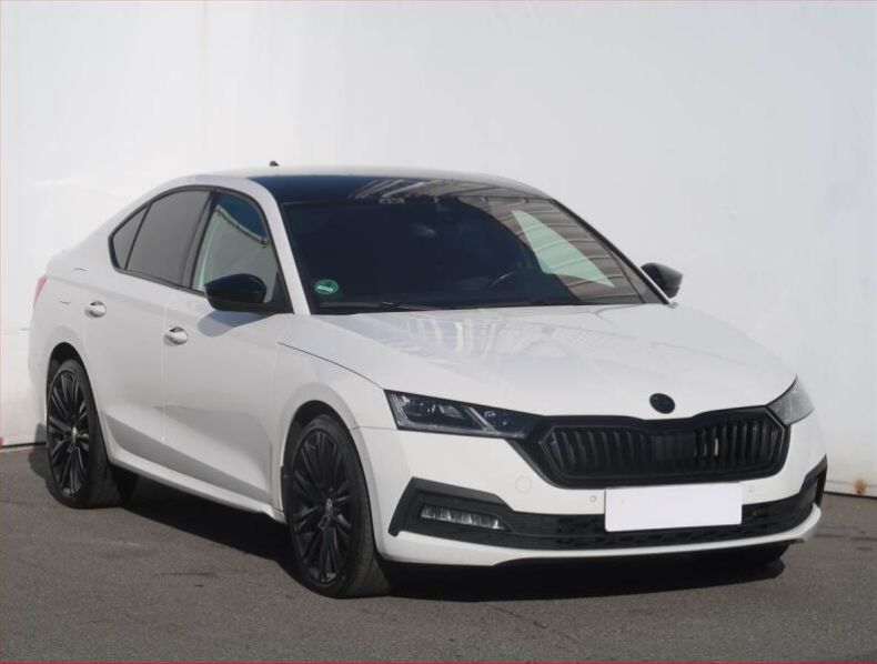 Škoda Octavia - hlavní fotka