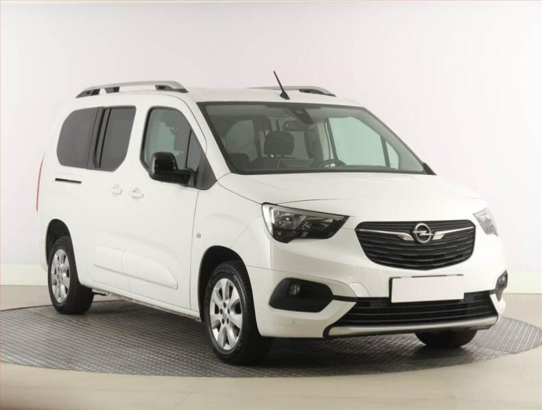 Opel Combo - hlavní foto