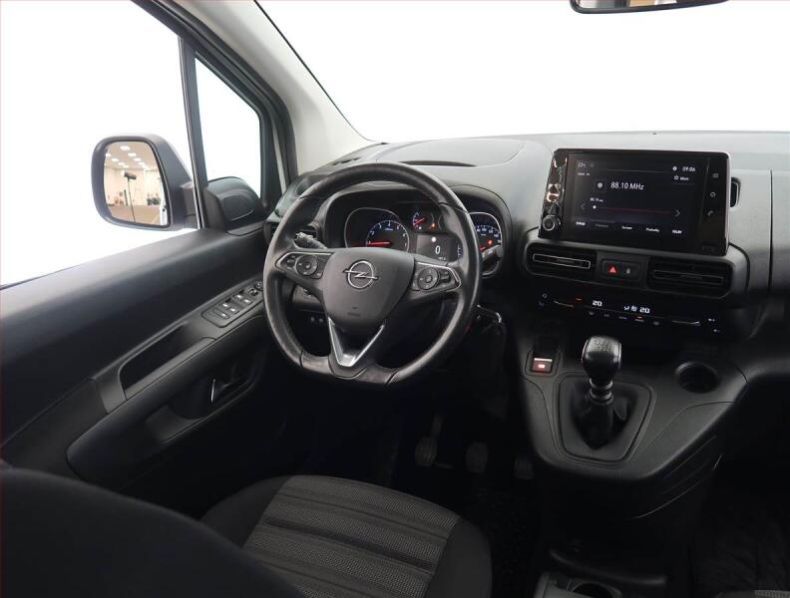 Opel Combo - hlavní fotka