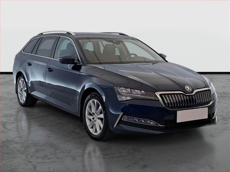 Škoda Superb - hlavní foto