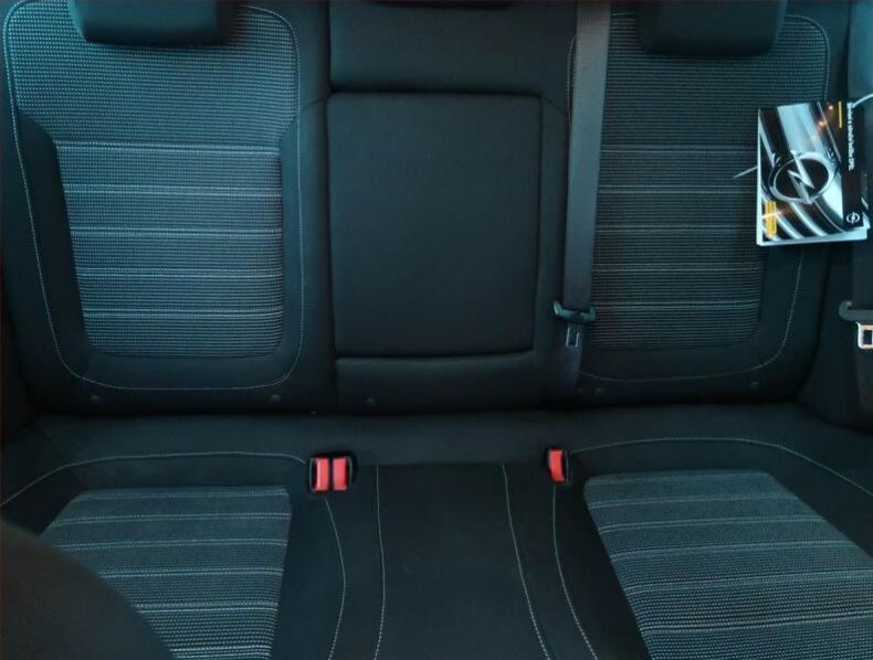 Opel Insignia - hlavní fotka