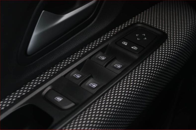 Dacia Sandero - hlavní fotka