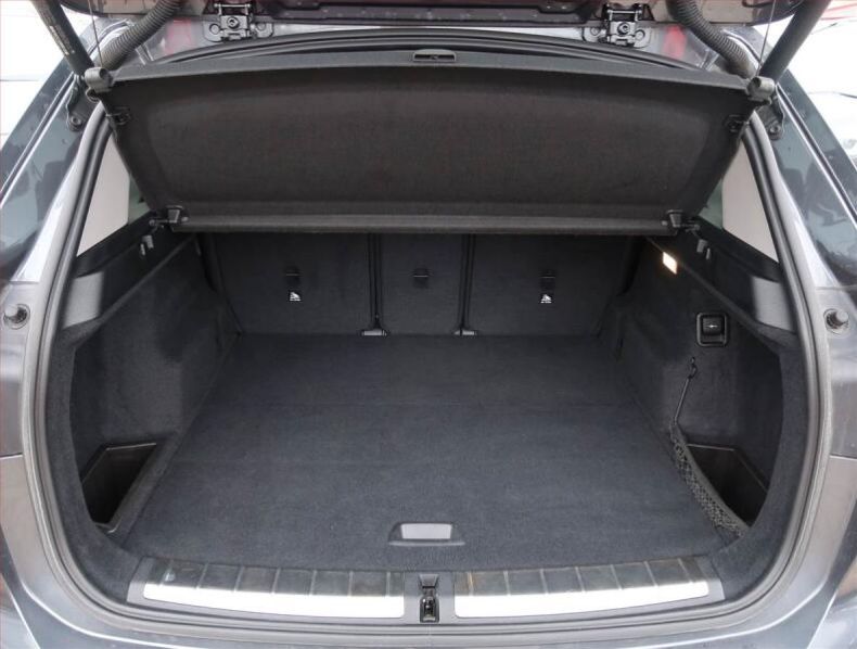 BMW X1 - hlavní fotka