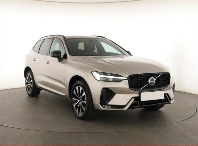 Volvo XC60 - hlavní foto