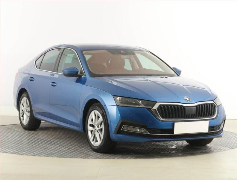 Škoda Octavia - hlavní fotka