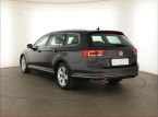 Volkswagen Passat - fotka číslo 3