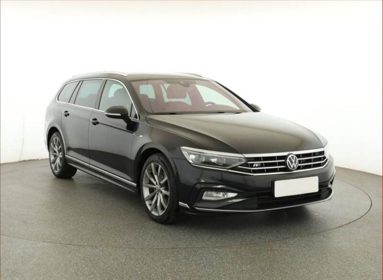 Volkswagen Passat - hlavní foto