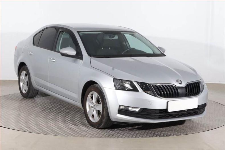 Škoda Octavia - hlavní foto