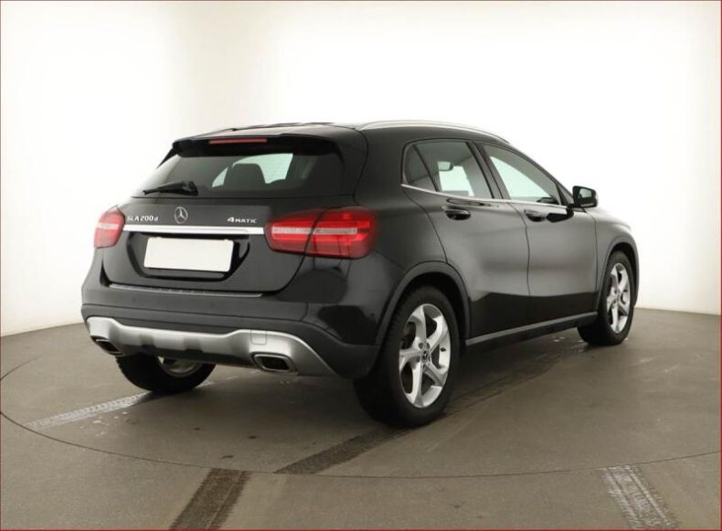 Mercedes Třída GLA - hlavní fotka