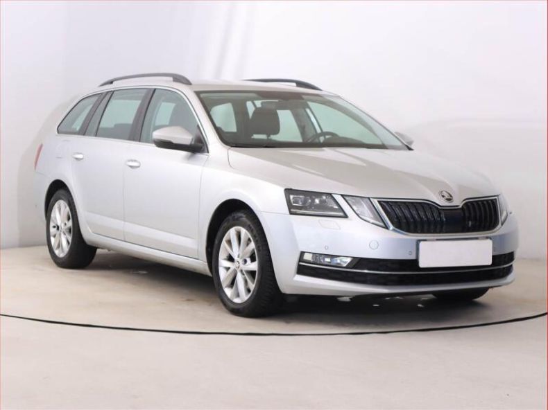 Škoda Octavia - hlavní foto