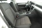 Volkswagen Passat - fotka číslo 6