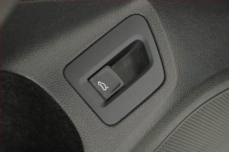 Volkswagen Passat - hlavní fotka