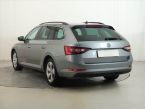 Škoda Superb - fotka číslo 3