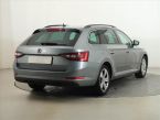 Škoda Superb - fotka číslo 4