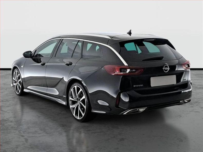 Opel Insignia - hlavní fotka