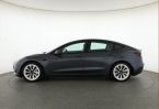 Tesla Model 3 - fotka číslo 2