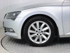 Škoda Superb - fotka číslo 12