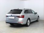 Škoda Superb - fotka číslo 4