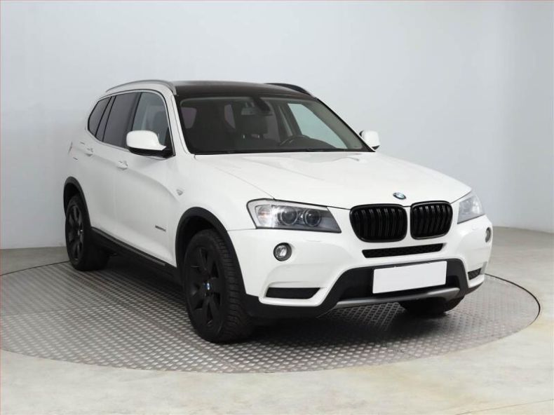 BMW X3 - hlavní foto