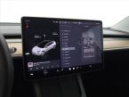Tesla Model 3 - fotka číslo 22