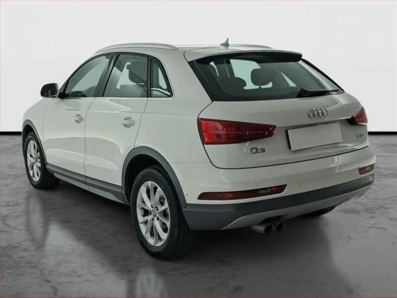 Audi Q3 - hlavní fotka