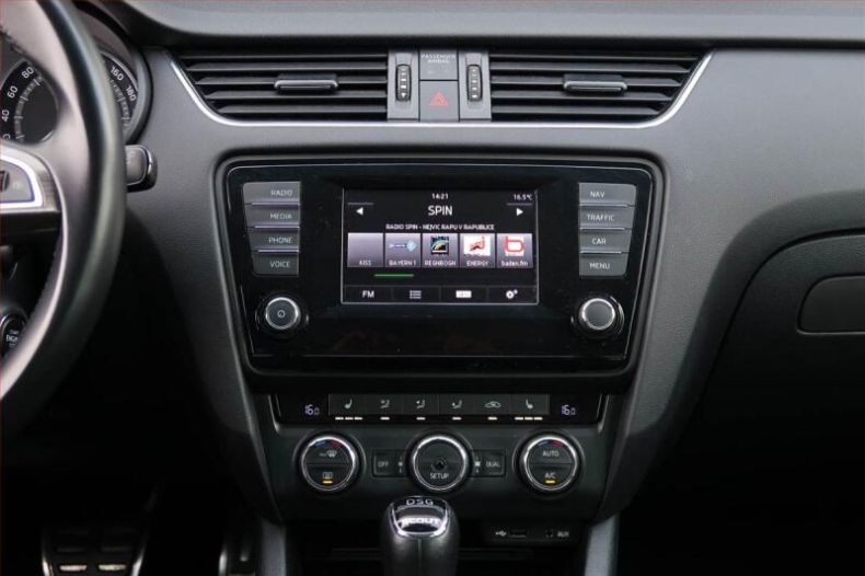 Škoda Octavia - hlavní fotka