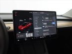 Tesla Model 3 - fotka číslo 23
