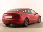 Tesla Model 3 - fotka číslo 4