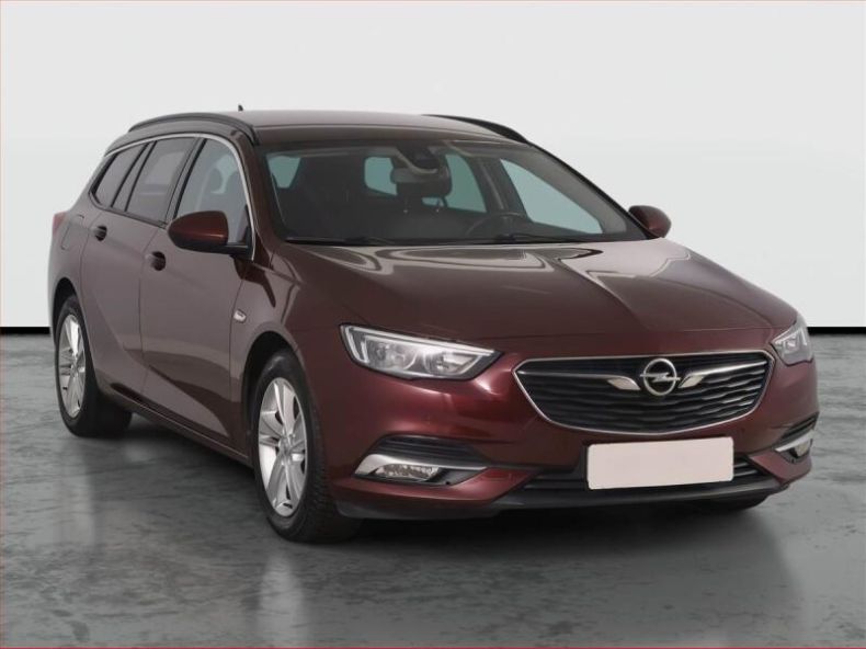 Opel Insignia - hlavní foto
