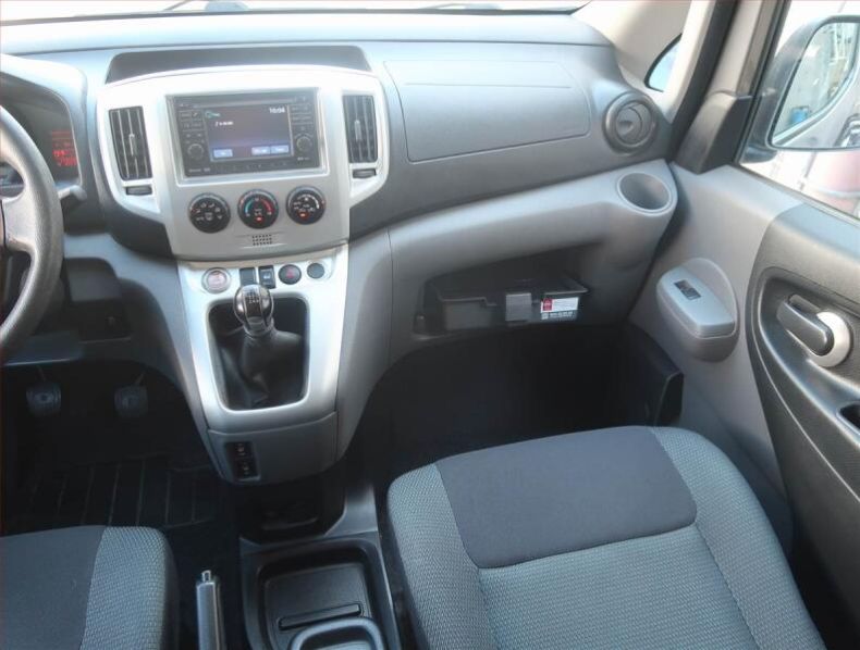 Nissan NV 200 - hlavní fotka