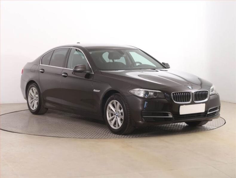 BMW Řada 5 - hlavní foto