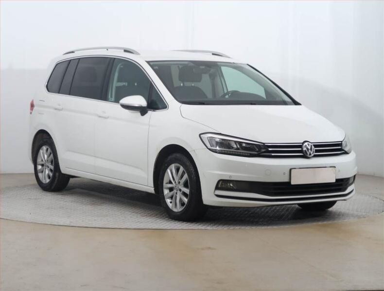 Volkswagen Touran - hlavní foto