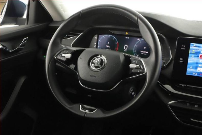 Škoda Octavia - hlavní fotka