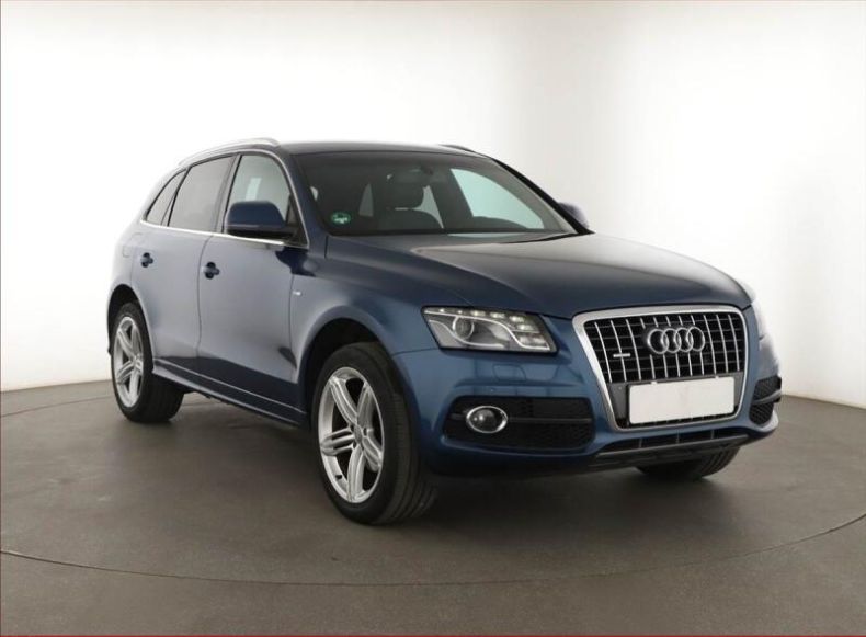 Audi Q5 - hlavní foto